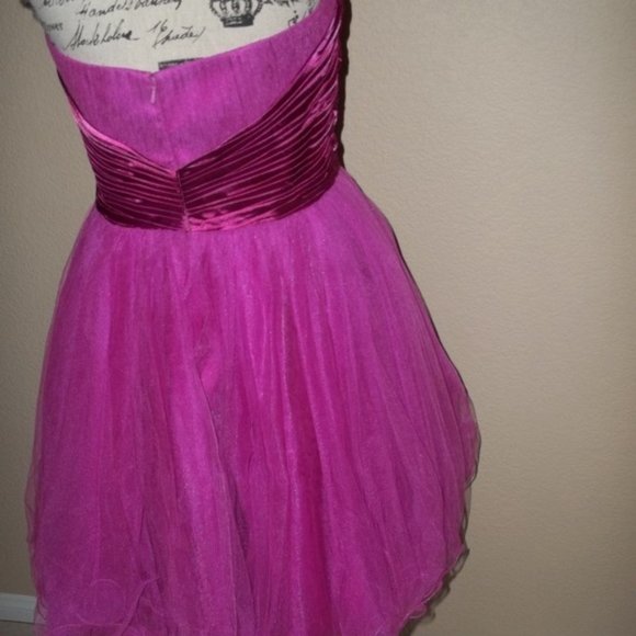 *Weekend Special Sale* Stylish Raspberry Strapless Short Formal Dress 10 - Picture 7 of 8
